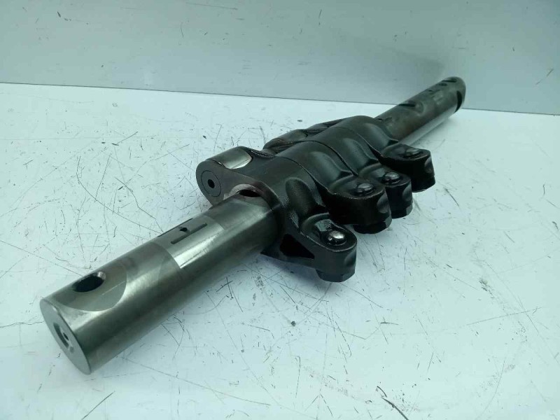 Recambio de arbol de levas para audi a4 berlina (8e) 2.0 tdi referencia OEM IAM   