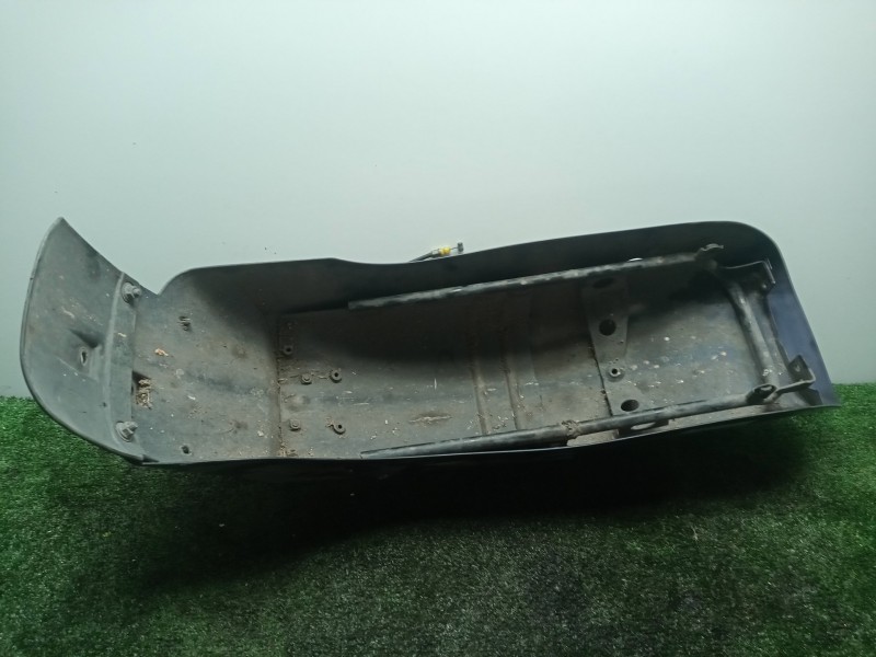 Recambio de guardabarros trasero para suzuki gz 125/250 referencia OEM IAM   