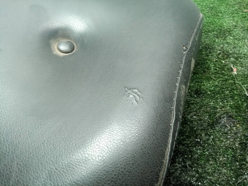 Recambio de asiento moto para suzuki gz 125/250 referencia OEM IAM  CONDUCTOR 