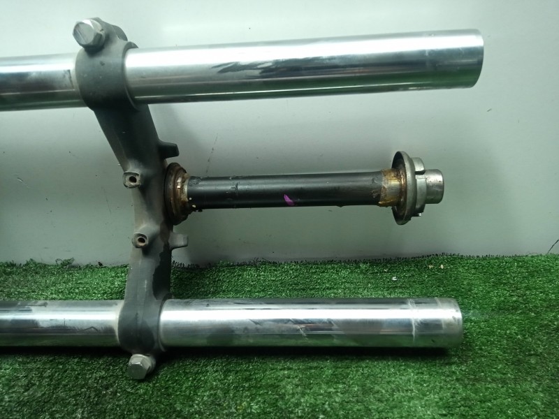 Recambio de horquilla para kawasaki gpz 500 s referencia OEM IAM   