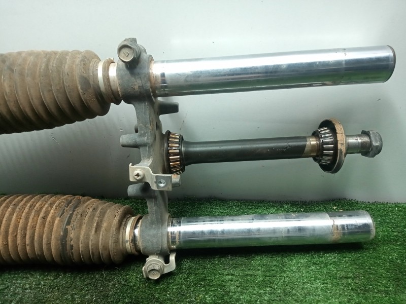 Recambio de horquilla para suzuki dr 125/250/400 (1985-2000) referencia OEM IAM   