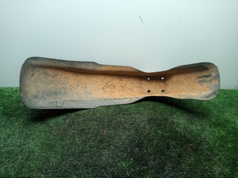 Recambio de guardabarros delantero para suzuki dr 125/250/400 (1985-2000) referencia OEM IAM   