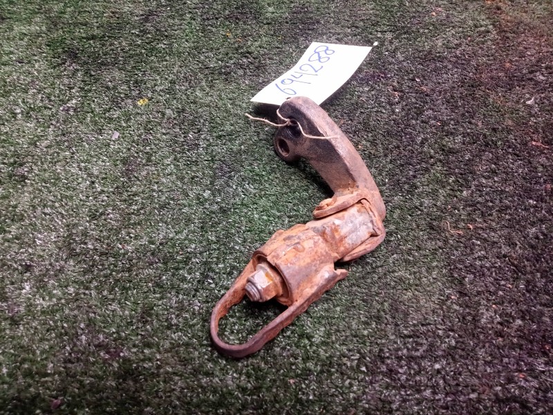 Recambio de posapie para suzuki dr 125/250/400 (1985-2000) referencia OEM IAM  IZQUIERDO 