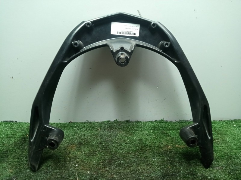 Recambio de molduras traseras para sym jet4 r 50 referencia OEM IAM   