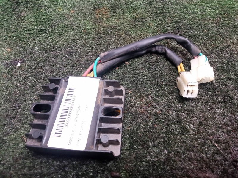 Recambio de modulo electronico para sym jet4 r 50 referencia OEM IAM 31600MA10000  