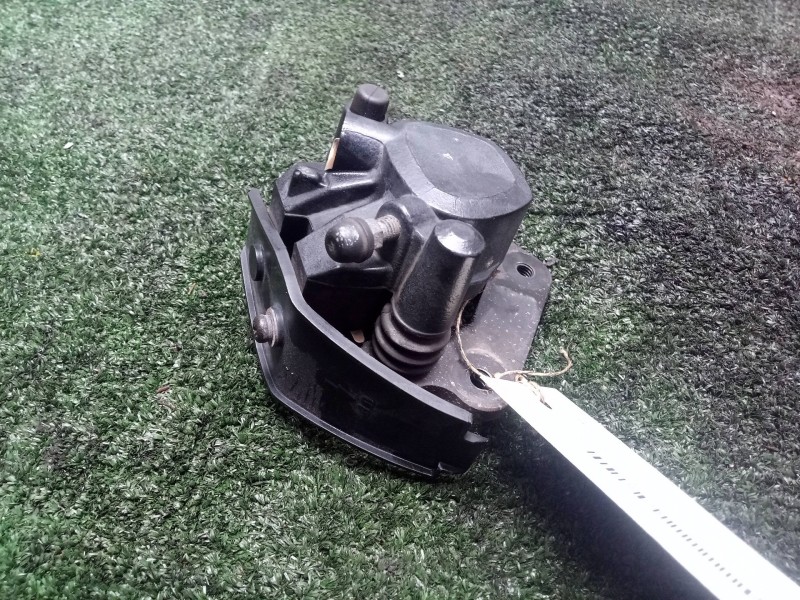 Recambio de pinza freno delantera izquierda para suzuki gs/gn/tu 125/250 (1988-1999) referencia OEM IAM   