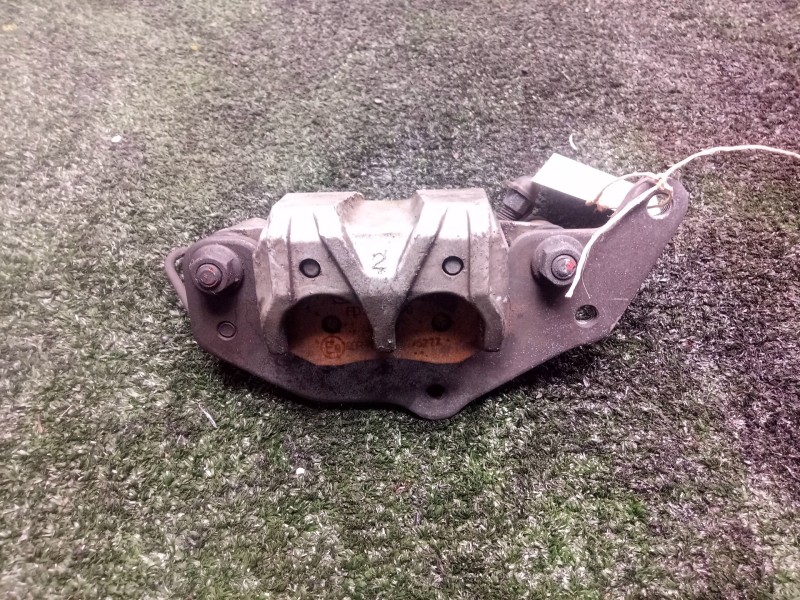 Recambio de pinza freno delantera izquierda para hyosung gt 125/250/650 referencia OEM IAM   
