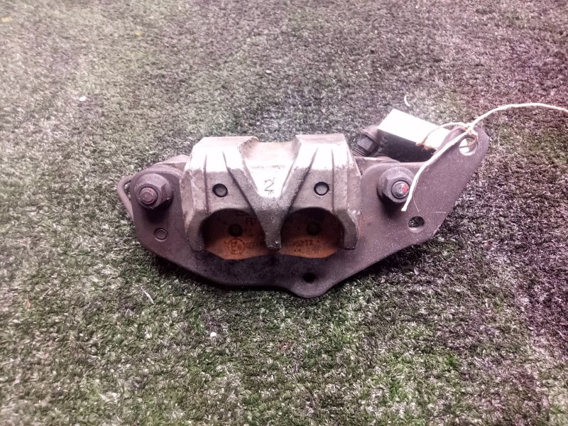 Recambio de pinza freno delantera izquierda para hyosung gt 125/250/650 referencia OEM IAM   