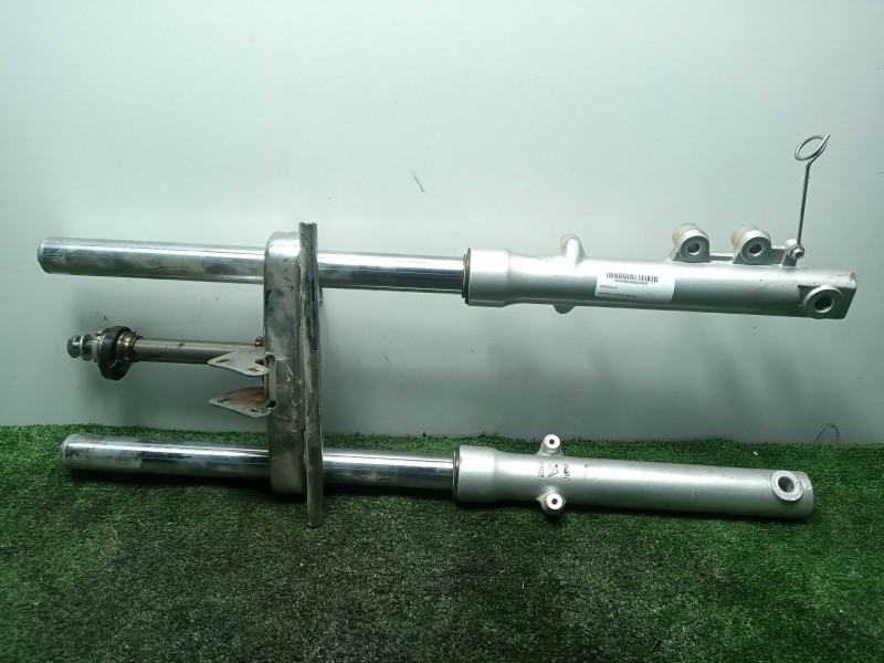 Recambio de horquilla para kenrod / qingqi qm 250 referencia OEM IAM   