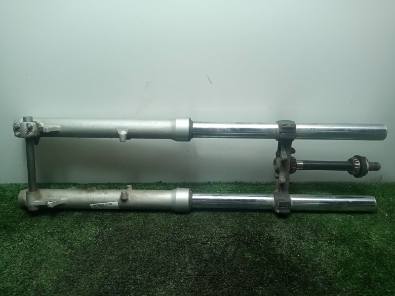 Recambio de horquilla para bmw f 650 referencia OEM IAM 2345003 - 2345002  