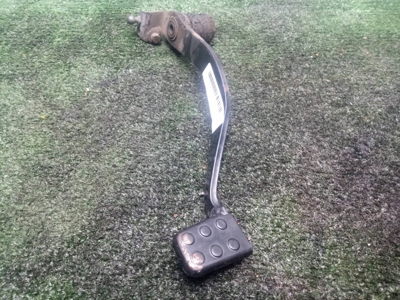 Recambio de pedal freno para bmw f 650 referencia OEM IAM   