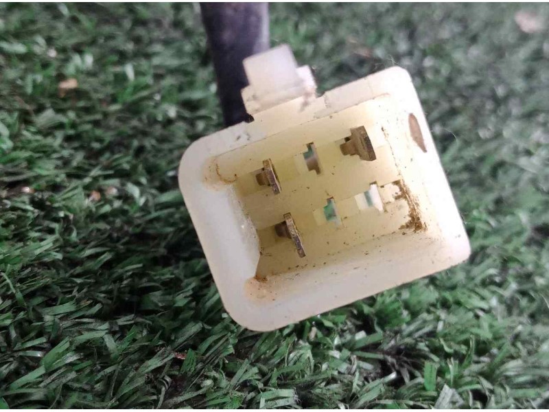 Recambio de luz central de freno para honda pcx referencia OEM IAM 33710KWN901  