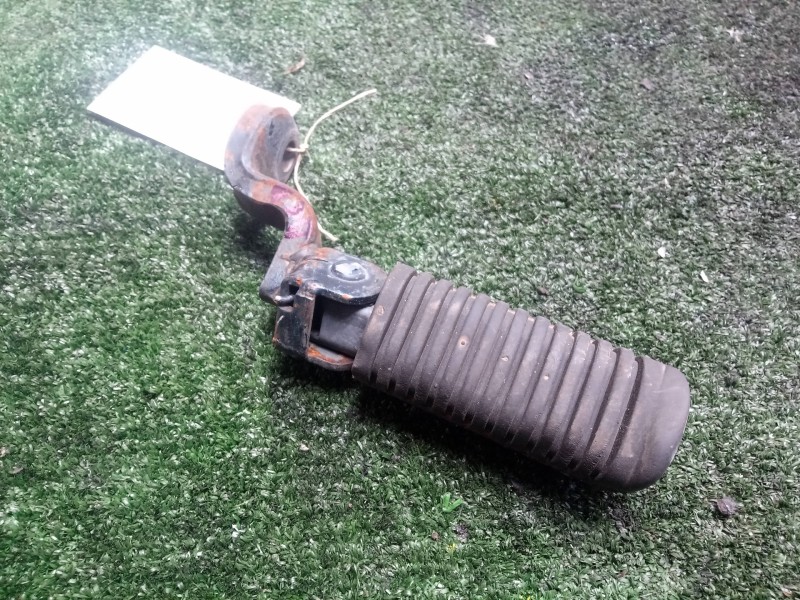 Recambio de posapie para yamaha xj 550 / 650 / 750 referencia OEM IAM  DERECHO 