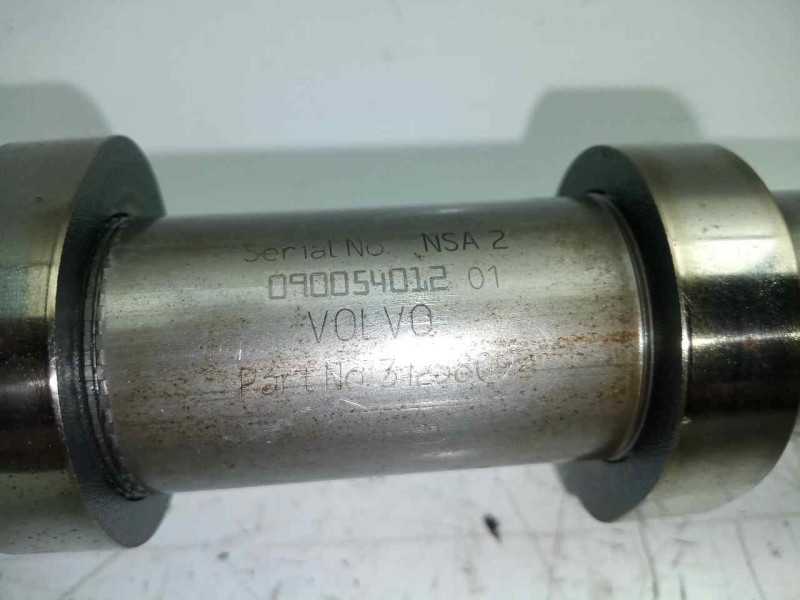 Recambio de arbol de levas para volvo xc60 2.0 diesel cat referencia OEM IAM 31258092  
