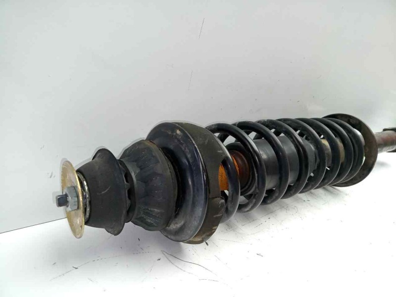 Recambio de amortiguador trasero derecho para volkswagen polo berlina (6n2) 1.4 tdi referencia OEM IAM   