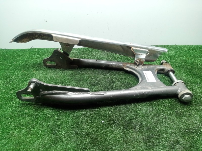 Recambio de basculante para yamaha 250 special referencia OEM IAM   