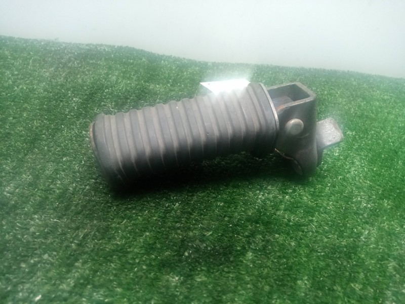 Recambio de posapie para yamaha 250 special referencia OEM IAM  IZQUIERDO 