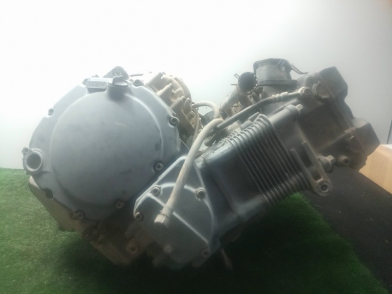 Recambio de despiece motor para suzuki rf 600/900 (1992-1997) rf 900 r  (gt 73 b) referencia OEM IAM T703  