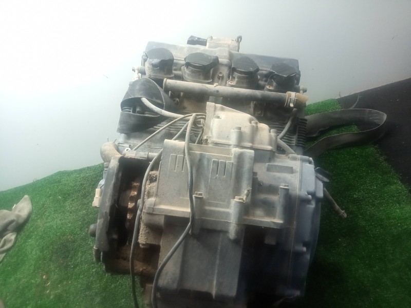 Recambio de despiece motor para suzuki rf 600/900 (1992-1997) rf 900 r  (gt 73 b) referencia OEM IAM T703  
