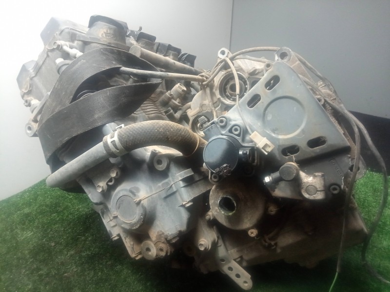 Recambio de despiece motor para suzuki rf 600/900 (1992-1997) rf 900 r  (gt 73 b) referencia OEM IAM T703  