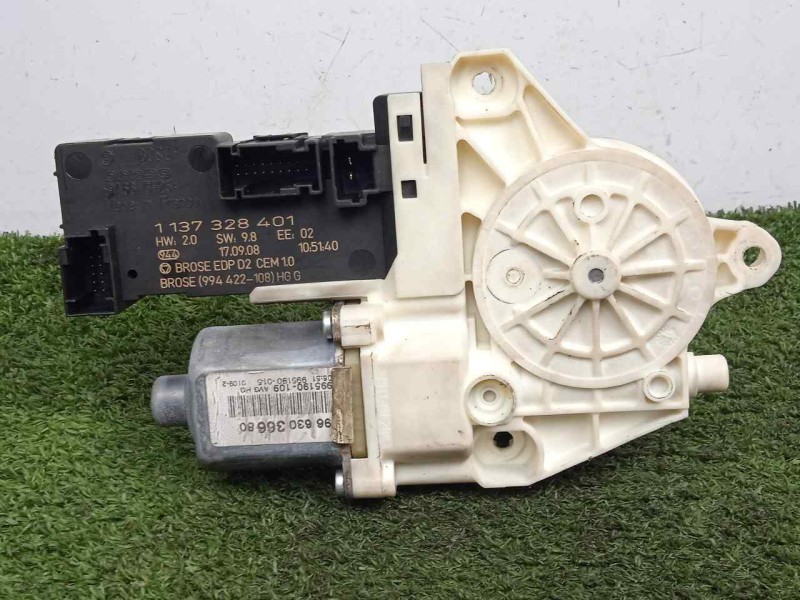 Recambio de motor elevalunas delantero izquierdo para peugeot 407 1.6 hdi referencia OEM IAM 9663036680 - 1137328401 - 013082220