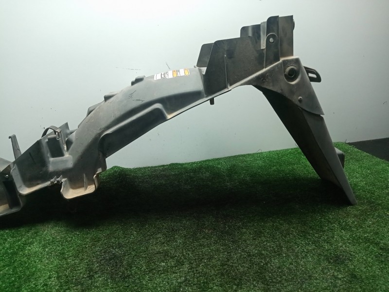 Recambio de guardabarros trasero para yamaha xj 600 / 900 diversion referencia OEM IAM  TARA 