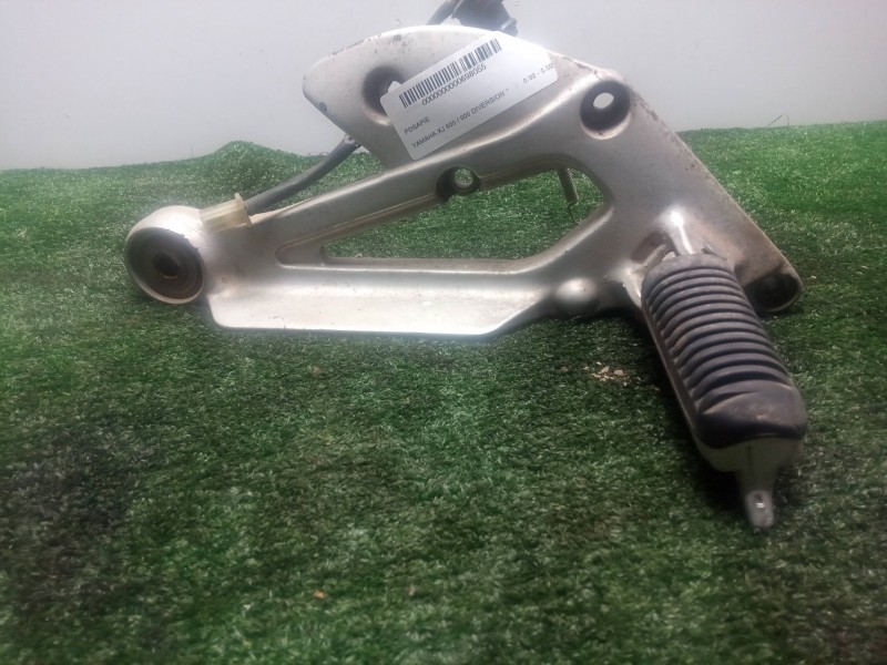 Recambio de posapie para yamaha xj 600 / 900 diversion referencia OEM IAM  DELANTERO DERECHO