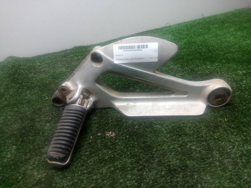 Recambio de posapie para yamaha xj 600 / 900 diversion referencia OEM IAM  DELANTERO IZQUIERDO