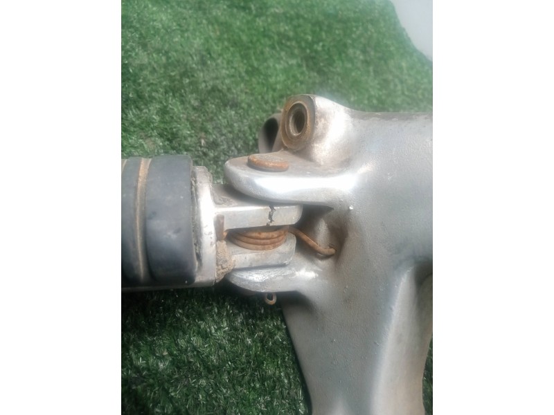 Recambio de posapie para yamaha xj 600 / 900 diversion referencia OEM IAM  DELANTERO IZQUIERDO