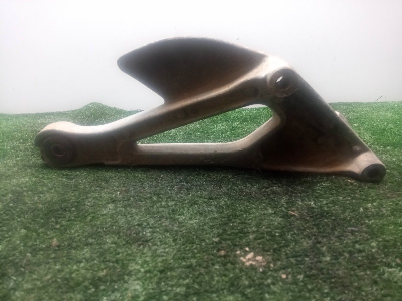 Recambio de posapie para yamaha xj 600 / 900 diversion referencia OEM IAM  DELANTERO IZQUIERDO