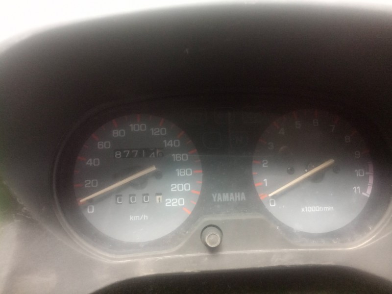 Recambio de cuadro instrumentos para yamaha xj 600 / 900 diversion referencia OEM IAM   