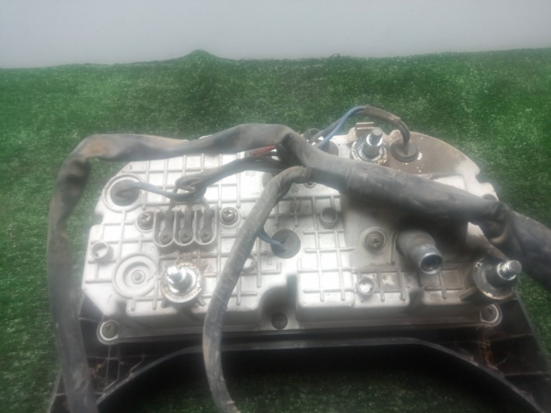 Recambio de cuadro instrumentos para yamaha xj 600 / 900 diversion referencia OEM IAM   