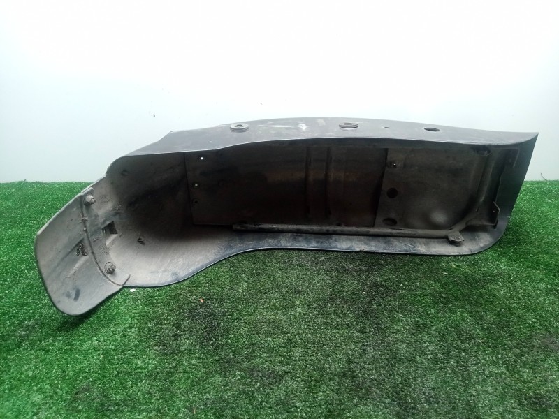 Recambio de guardabarros trasero para suzuki gz 125/250 referencia OEM IAM  TARA 