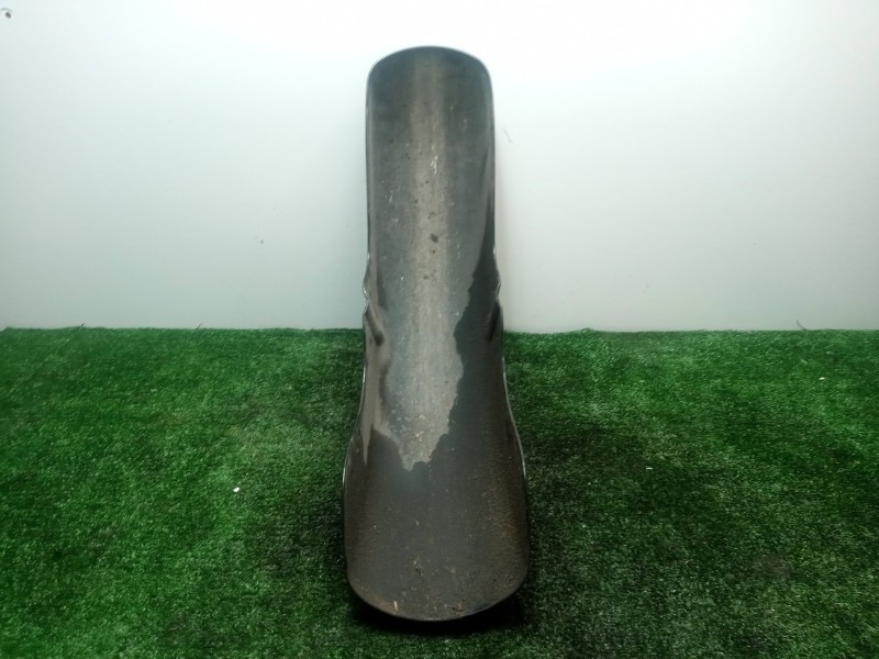 Recambio de guardabarros delantero para suzuki gz 125/250 referencia OEM IAM  TARA 