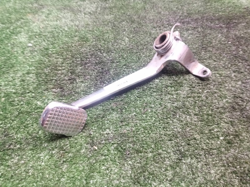 Recambio de pedal freno para suzuki gz 125/250 referencia OEM IAM   