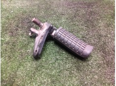 Recambio de posapie para suzuki gz 125/250 referencia OEM IAM  DELANTERO DERECHO