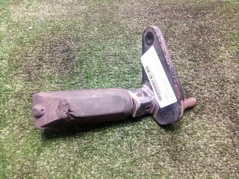 Recambio de posapie para suzuki gz 125/250 referencia OEM IAM  DELANTERO IZQUIERDO