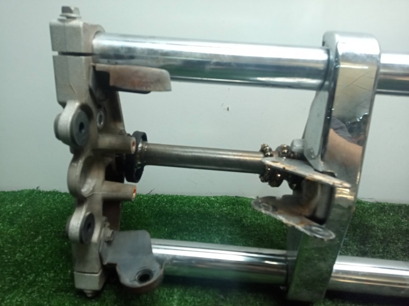 Recambio de horquilla para suzuki gz 125/250 referencia OEM IAM   