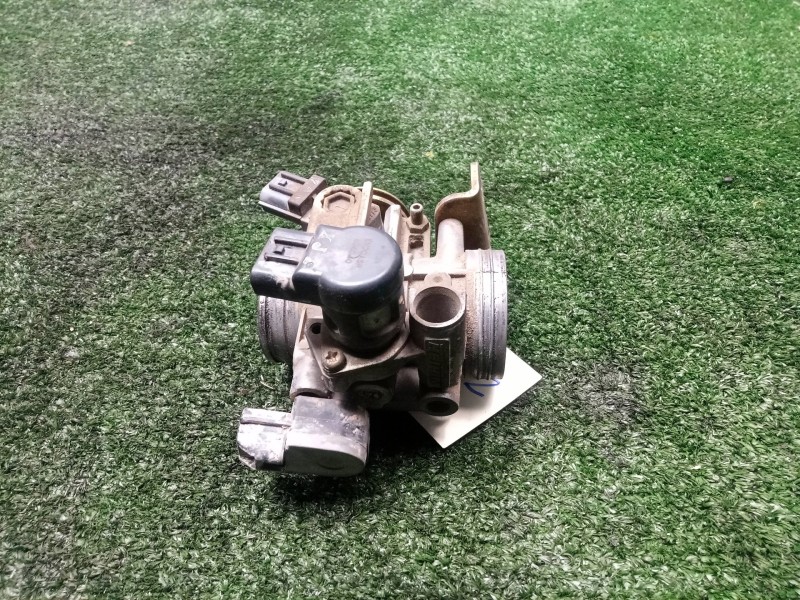 Recambio de caja mariposa para kymco xciting 250/300/500 referencia OEM IAM   