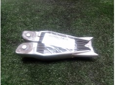 Recambio de posapie para kymco xciting 250/300/500 referencia OEM IAM   