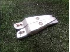 Recambio de posapie para kymco xciting 250/300/500 referencia OEM IAM    2