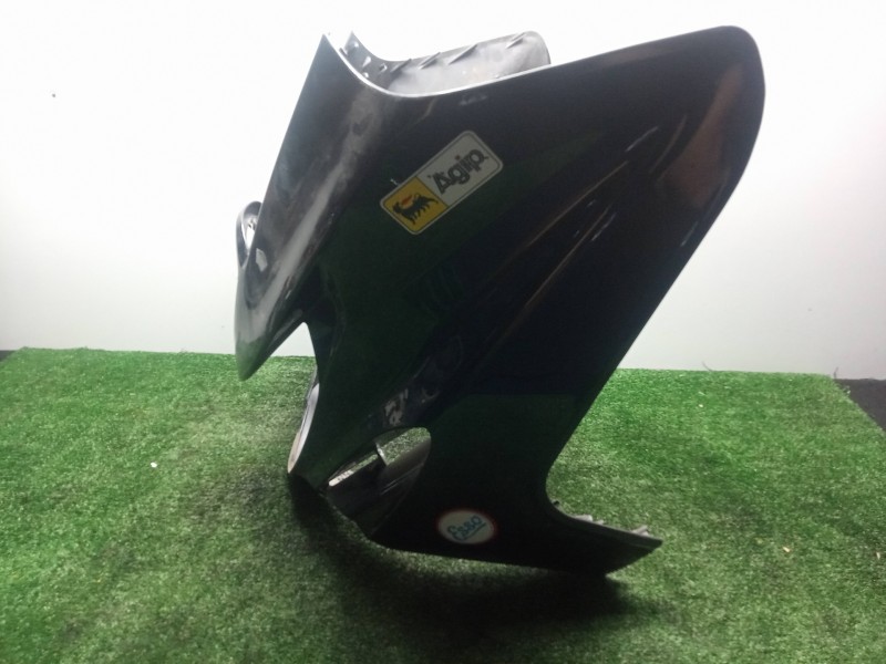Recambio de carenado delantero para kymco xciting 250/300/500 referencia OEM IAM 64302LBA2E200  TARA