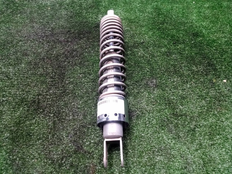 Recambio de amortiguador trasero para kymco xciting 250/300/500 referencia OEM IAM   