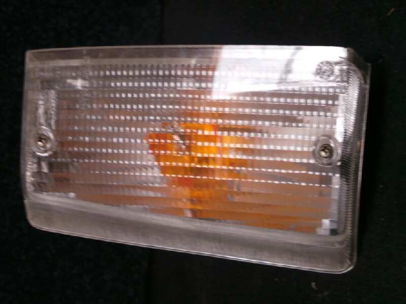 Recambio de piloto delantero derecho para iveco daily caja cerrada referencia OEM IAM  89-99 BLANCO