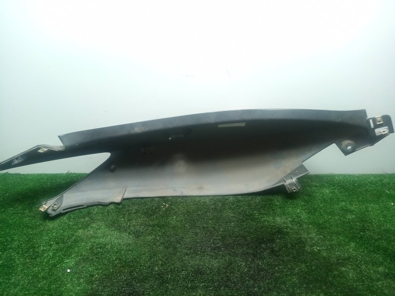 Recambio de carenado izquierdo para kymco xciting 250/300/500 referencia OEM IAM 83600LBA2E000 LATERAL.IZQUIERDA 