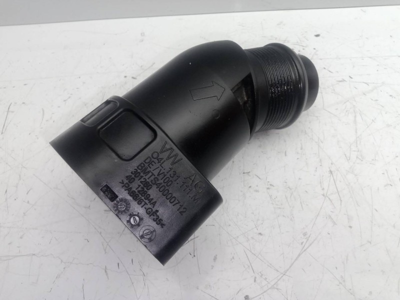 Recambio de tubo para audi a3 sedán(8vs) 2.0 16v tdi referencia OEM IAM 04L131111M  