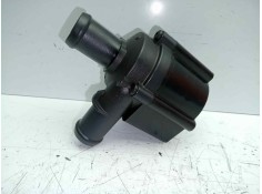 Recambio de bomba agua para audi a3 sedán(8vs) 2.0 16v tdi referencia OEM IAM 5Q0965561B - 704071160  
