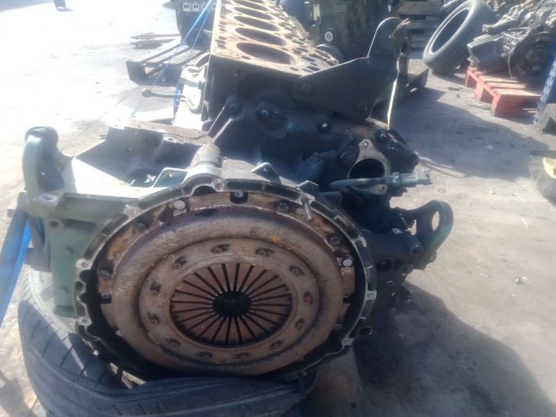 Recambio de despiece motor para volvo fl xxx 7.2 diesel referencia OEM IAM D7F240EUV  