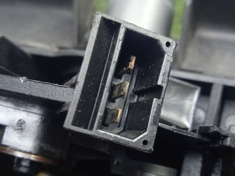 Recambio de maneta exterior porton para audi a3 (8l) 1.9 tdi referencia OEM IAM   