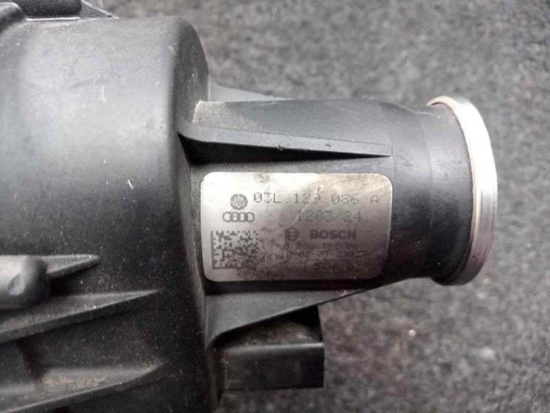 Recambio de colector admision para volkswagen polo (6r1) 1.6 tdi referencia OEM IAM 03L129711 - 03L129086A  